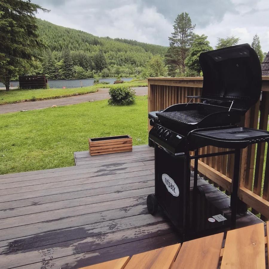 Bonnie Lodge-Lochside Location With Hot Tub Invergarry Exteriér fotografie